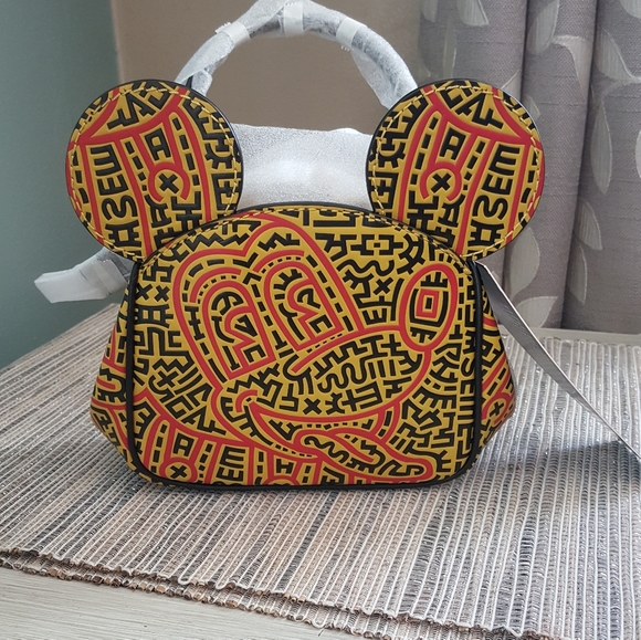 Coach Disney Mickey Mouse Keith Hearing kisslock - Picture 8 of 12